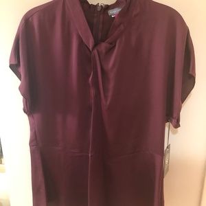 Vince Camuto Short Sleeve Blouse Deep Red, size M, NWT